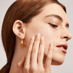 Biotherm Life Plankton Mild Creamy Peel Peeling Doux Régénérant à L'action Anti-pollution 8 Biotherm Life Plankton Mild Creamy Peel Peeling Doux Régénérant à L'action Anti-pollution -Célèbre Cosmétiques Magasin life plankton mild creamy peel peeling doux regenerant a l action anti pollution 2