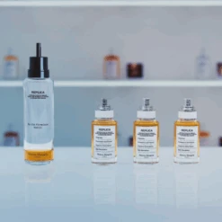 Maison Margiela REPLICA BY THE FIREPLACE Eau De Toilette 14 Maison Margiela REPLICA BY THE FIREPLACE Eau De Toilette -Célèbre Cosmétiques Magasin replica by the fireplace eau de toilette 4